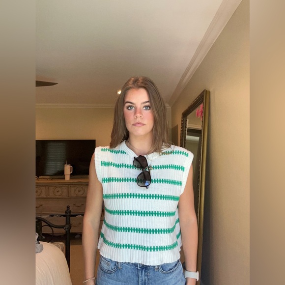 Butter Melon Top - Picture 3 of 3